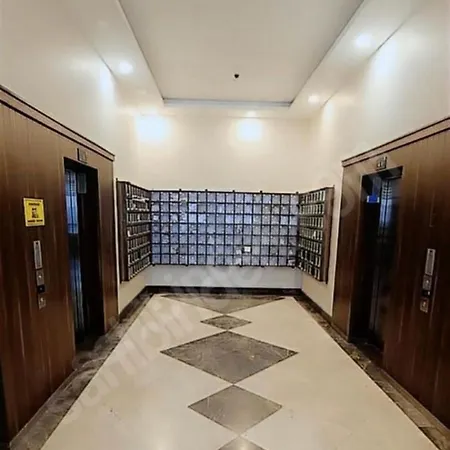 Merkezi, Iki Yatak Odali, Luks